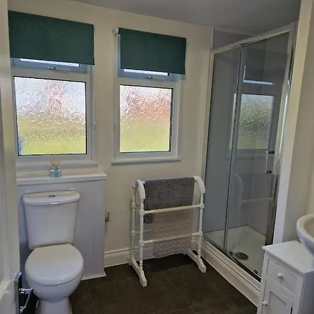 Caldon Holiday Chalet Sleeps 4 In Dartmouth Wifi Electric Inc Pet Friendly Exterior photo